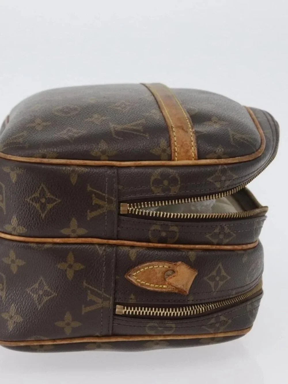 LOUIS VUITTON Monogram Reporter PM Shoulder Bag